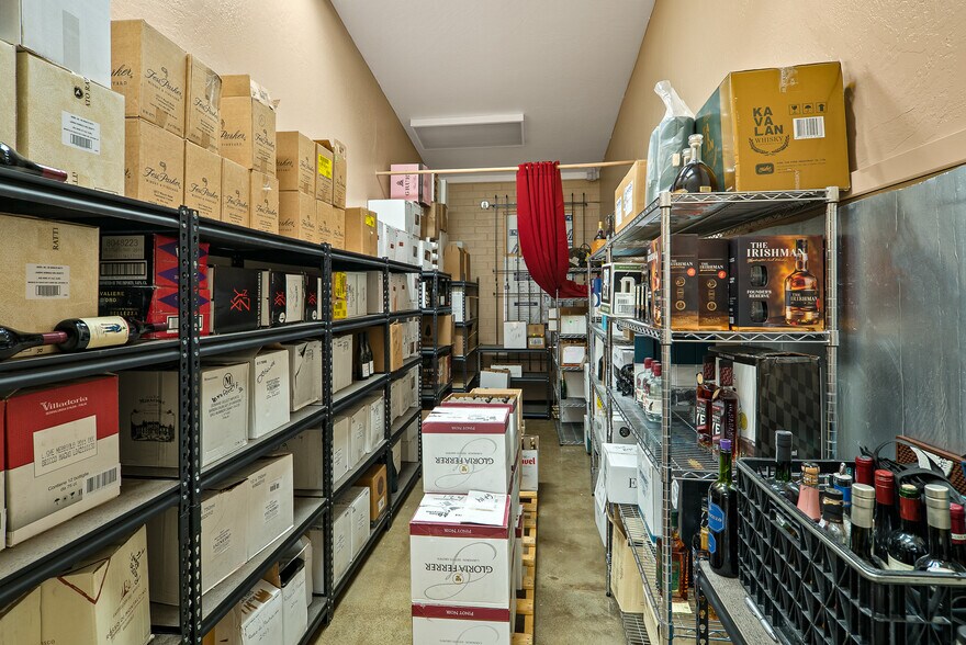 More Photos Of 102 E Pima St, Cottonwood Restaurant For Sale