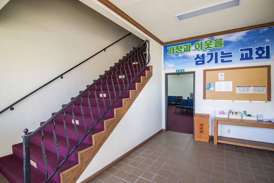 More Photos Of 21529 Menlo Ave, Torrance Light Manufacturing For Sale