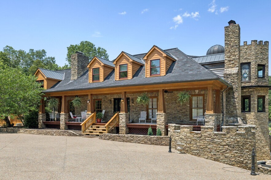 More Photos Of 1374 Peter Pond Rd, Ashland City Lodge Meeting Hall For Sale