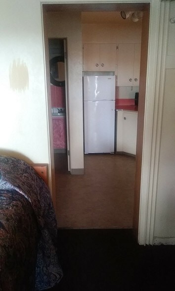 More Photos Of 1521 1st Ave NW, Great Falls Hotel For Sale