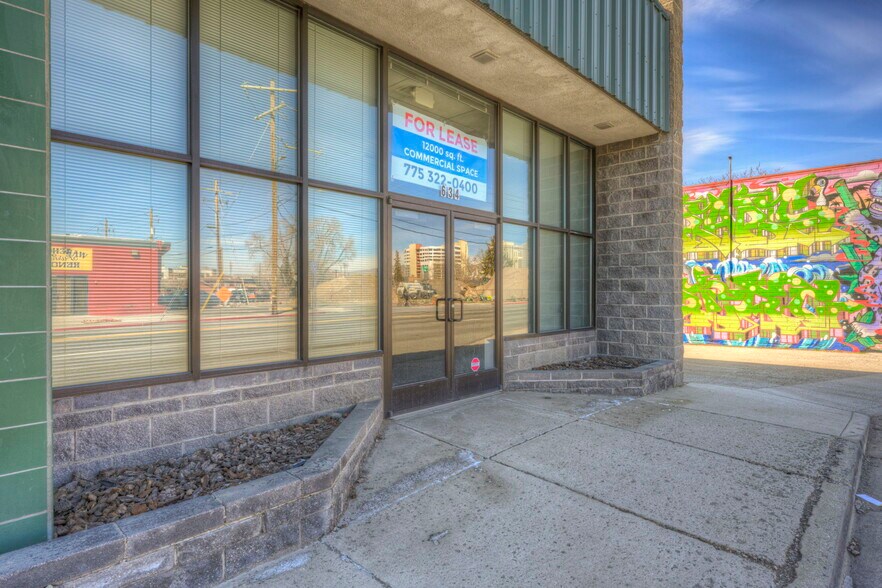 More Photos Of 634 Ryland St, Reno Office For Sale
