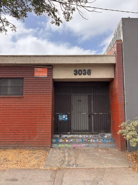 More Photos Of 3036 E Olympic Blvd, Los Angeles Warehouse For Sale