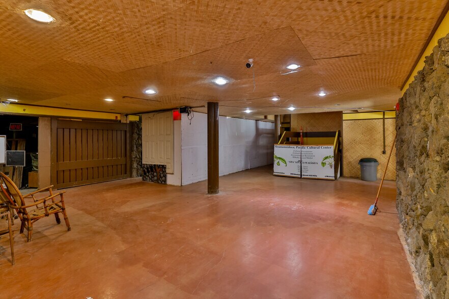 More Photos Of 389 Hilinai St, Hilo General Retail For Sale