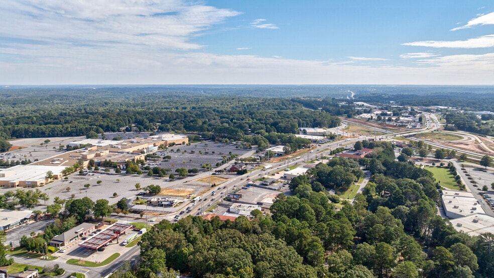 More Photos Of 328 Commerce Blvd, Bogart Warehouse For Sale