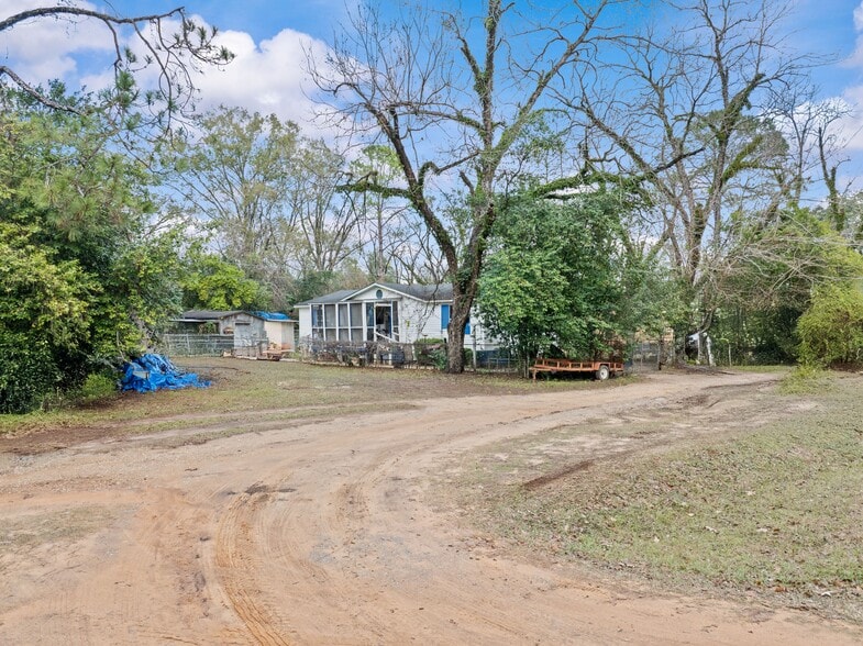 More Photos Of 515 Pine Bluff Rd, Albany Manufactured Housing Mobile Home Park For Sale