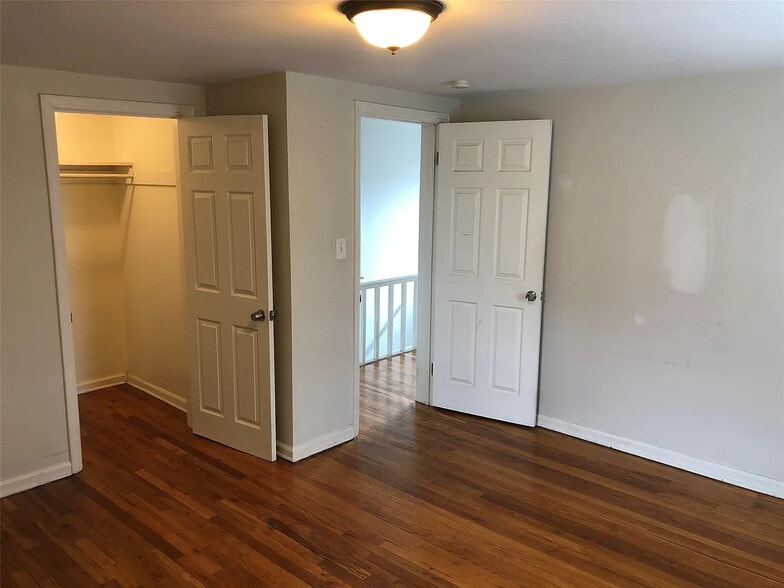 More Photos Of 2961 Prynne St, Keego Harbor Apartments For Sale