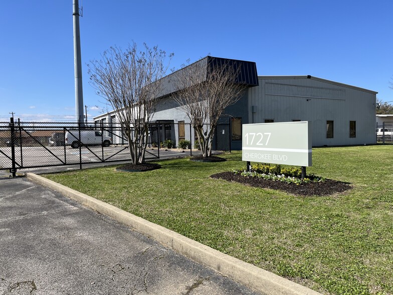 Primary Photo Of 1727 Cherokee Blvd, Memphis Industrial For Sale