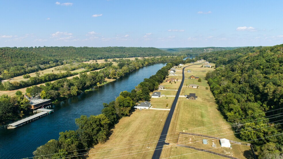 More Photos Of 1180 Cane Island Road, Flippin Land For Sale