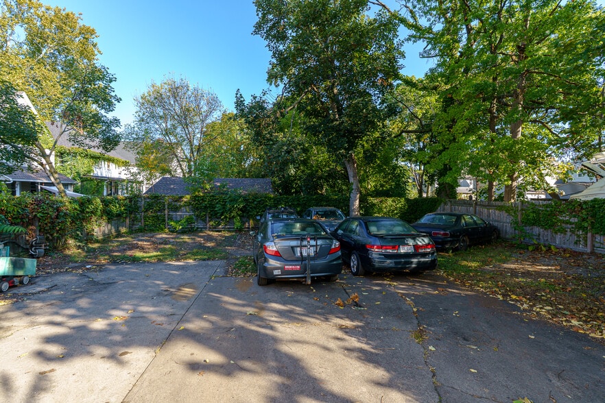 More Photos Of 12222 Detroit Ave, Lakewood Auto Repair For Sale