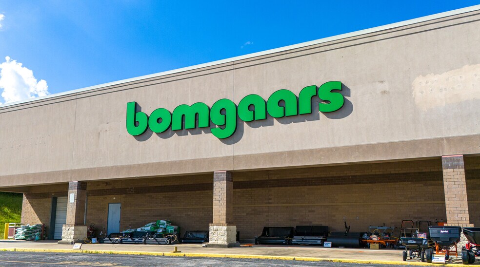 More Photos Of 137-205 E Lincoln Trail Blvd, Radcliff Unknown For Lease