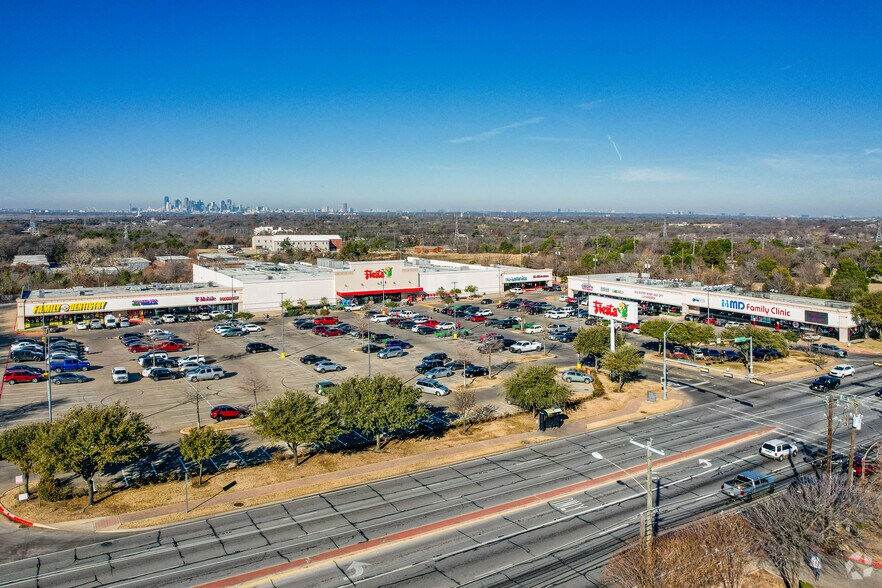 More Photos Of 2943-2959 S Buckner Blvd, Dallas Unknown For Lease