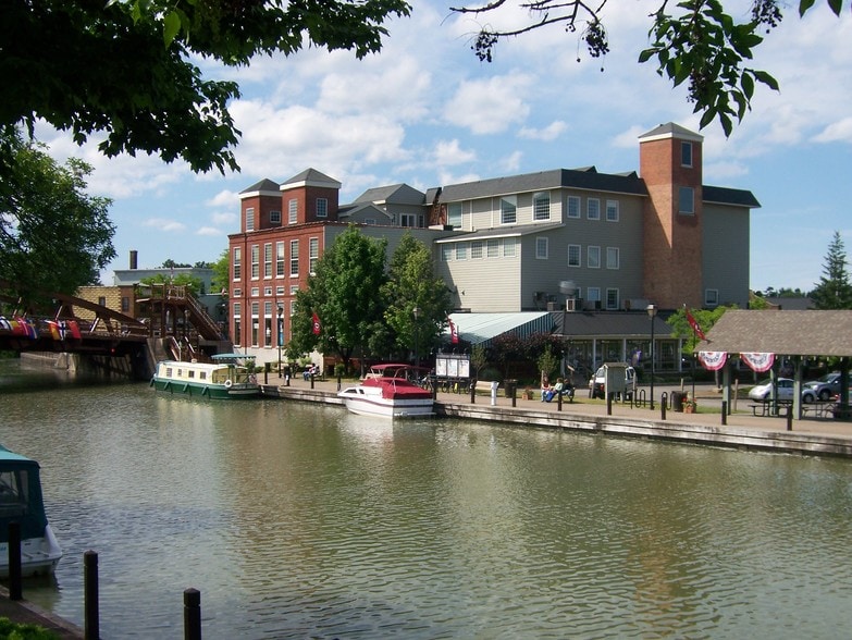 Primary Photo Of 6 N Main St, Fairport Warehouse For Lease