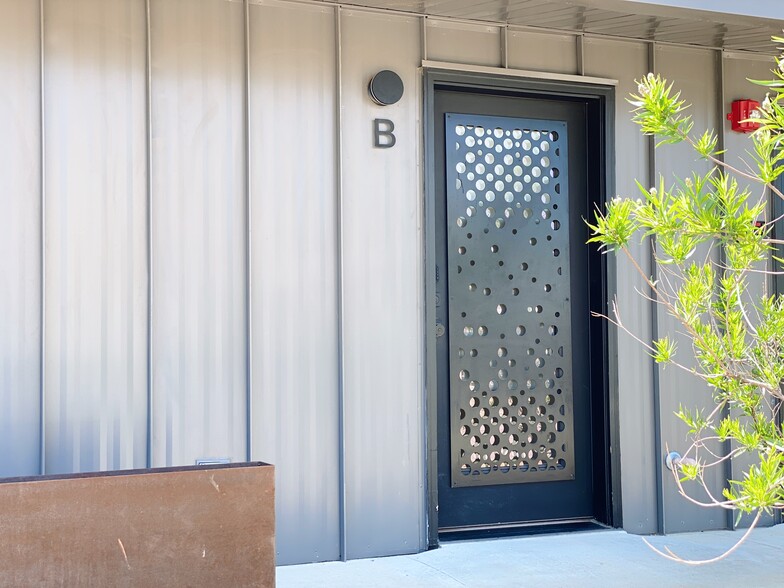 More Photos Of 711 N Douglas Ave, Oklahoma City Apartments For Sale
