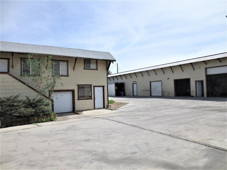 More Photos Of 35633 Highway 66, Daggett Warehouse For Sale