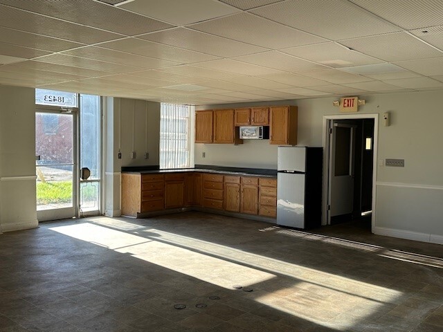 More Photos Of 18513 Euclid Ave, Cleveland Industrial For Sale