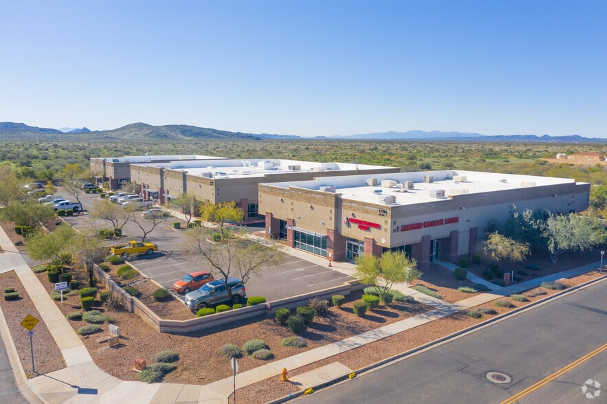 More Photos Of 41780 N Vision Way, Phoenix Warehouse For Lease