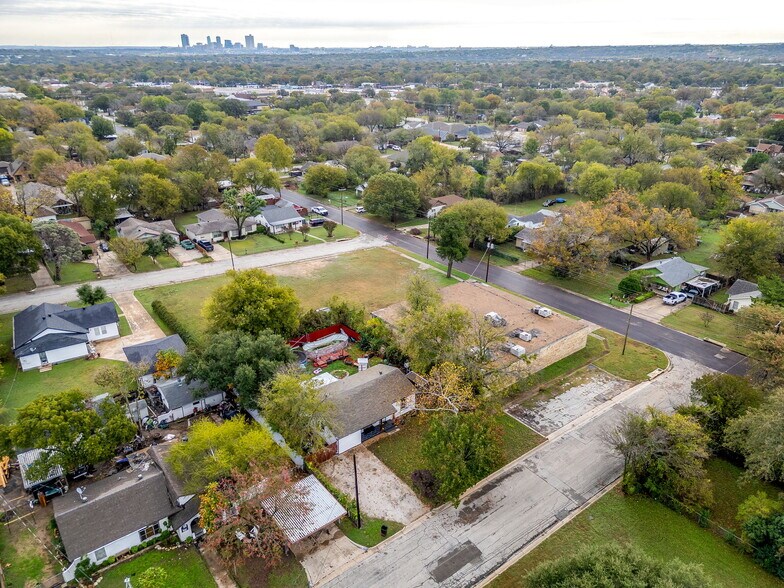 More Photos Of 5550 Baylor Ave, River Oaks Land For Sale