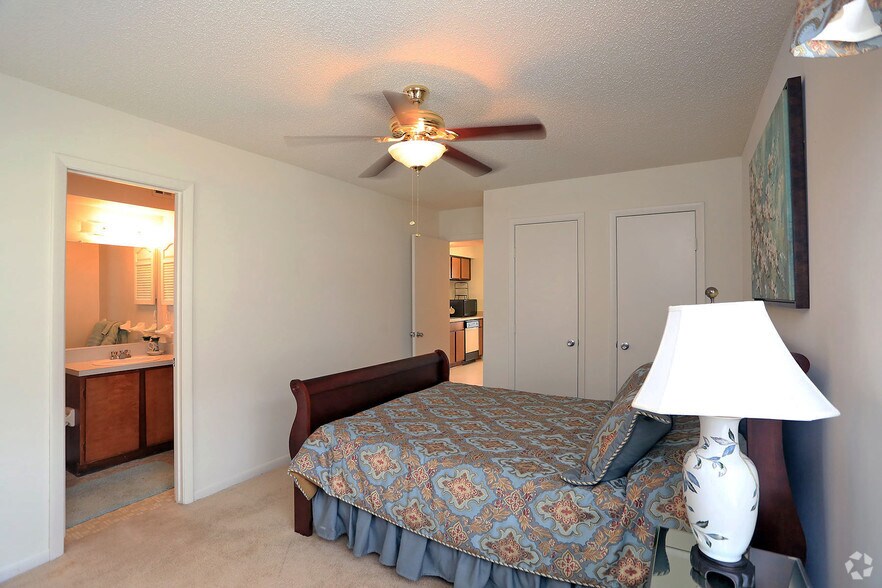 More Photos Of 201 Forest Pine Rd, Franklin Apartments For Sale