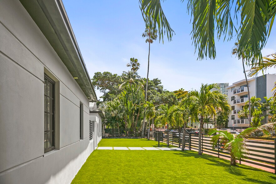 More Photos Of 733-737 Michigan Ave, Miami Beach Apartments For Sale