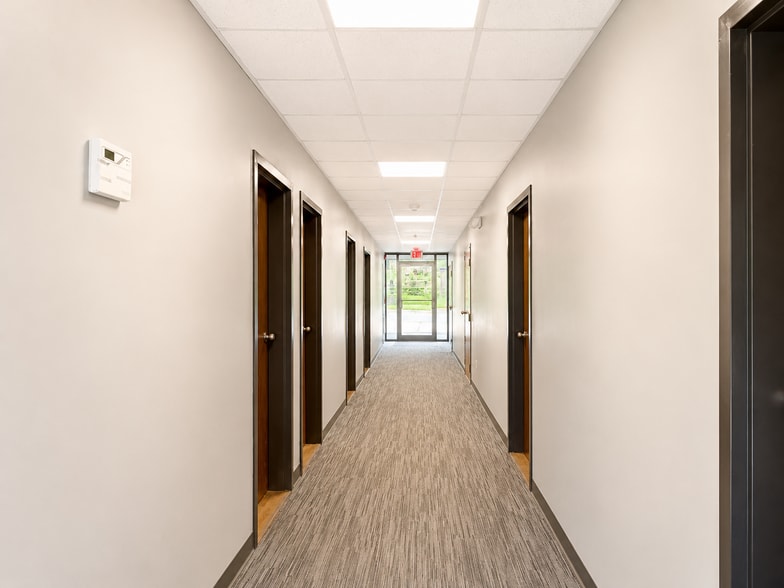 More Photos Of 6 Park Pl, New Britain Medical For Lease