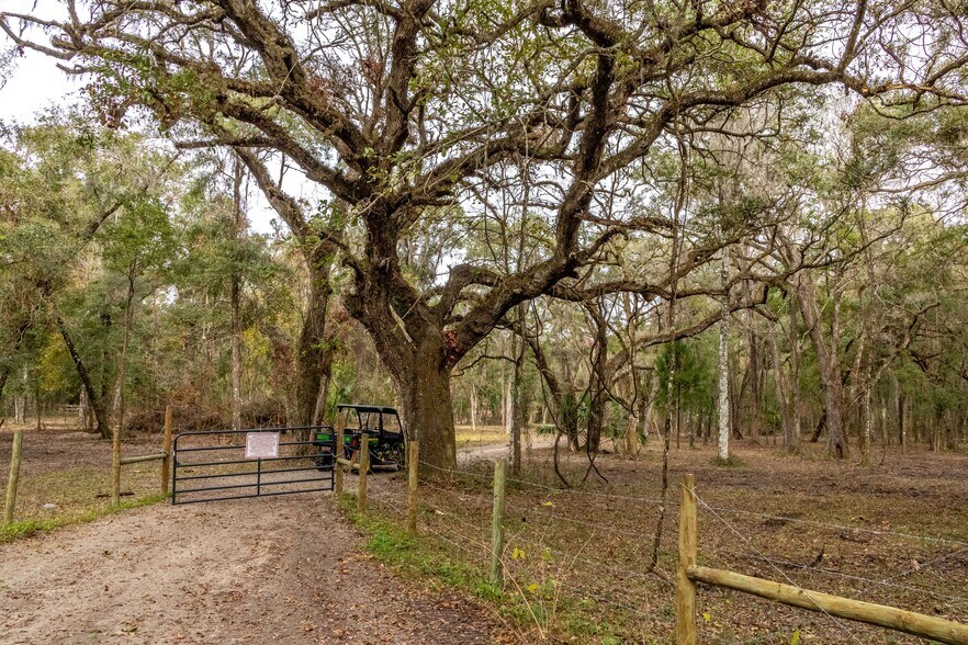 More Photos Of 24091 Richbarn Rd, Brooksville Land For Sale