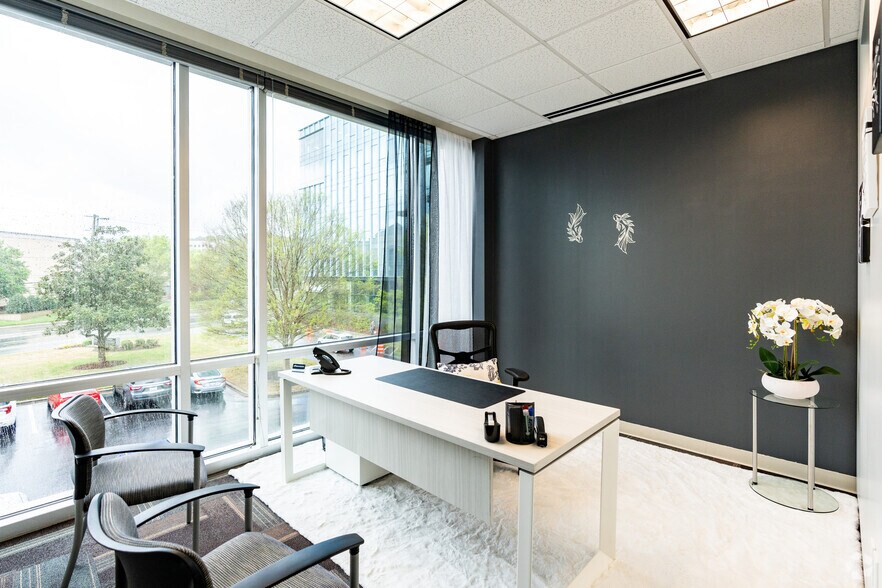 More Photos Of 4801 Glenwood Ave, Raleigh Coworking Space