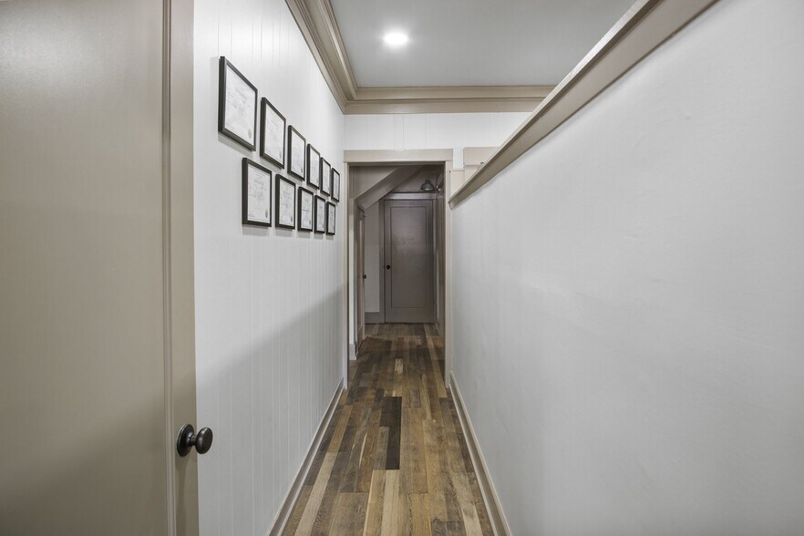 More Photos Of 741 E Main St, Turlock Office Residential For Lease