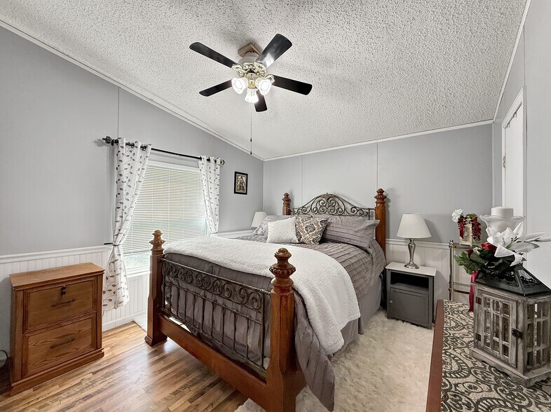 More Photos Of 5955 Sawmill Mesa Rd, Delta Specialty For Sale