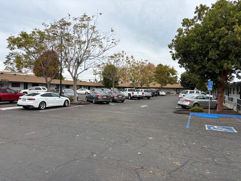 More Photos Of 1414 S Miller St, Santa Maria Medical For Lease