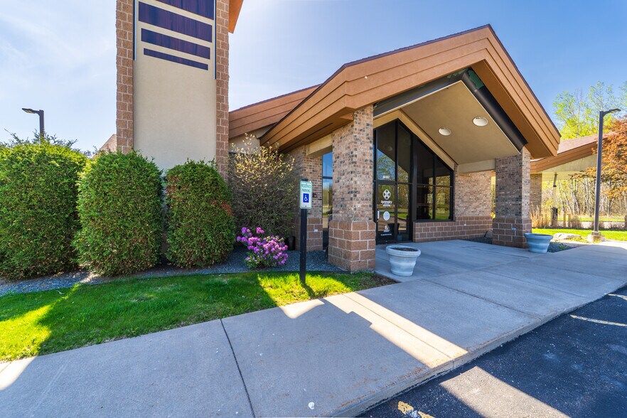 More Photos Of 7505 Stone Ridge Dr, Weston Medical For Sale