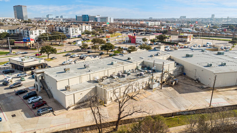 More Photos Of 11613-11617 N Central Expy, Dallas Unknown For Lease