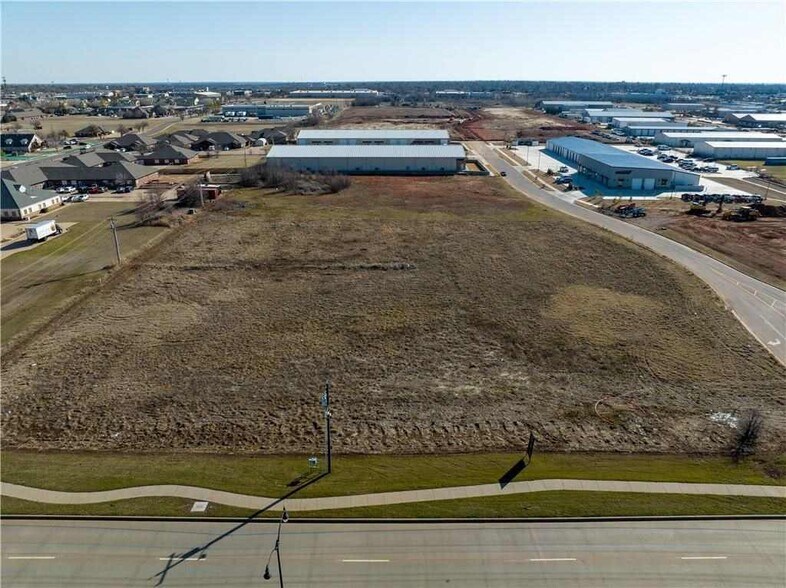 More Photos Of Hundred Oaks (Lots 1A 1B 1C), Edmond Land For Sale