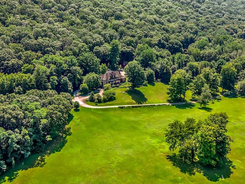 More Photos Of 20 Nazareth Way, Philipstown Specialty For Sale