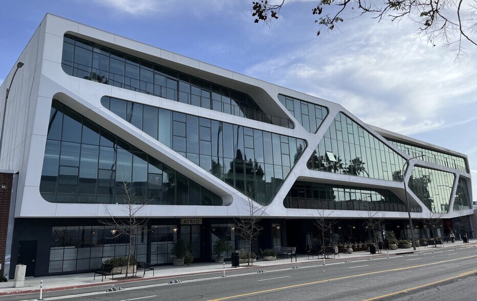 More Photos Of 8888 Washington Blvd, Culver City Office For Lease