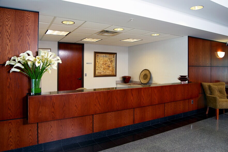 More Photos Of 28175 Haggerty Rd, Novi Coworking Space