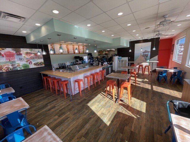 More Photos Of 1510 Rebsamen Park Rd, Little Rock Restaurant For Lease