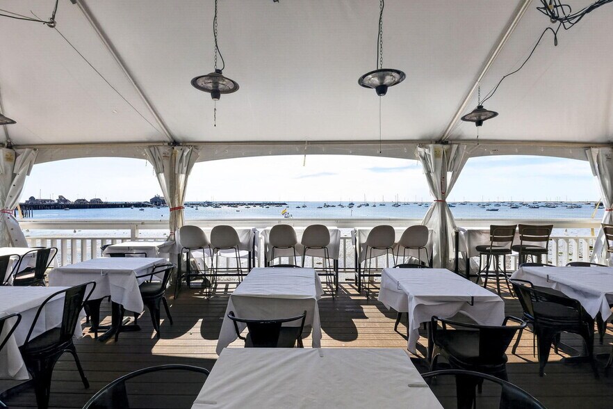 More Photos Of 193A Commercial St, Provincetown Bar For Sale