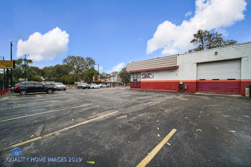 More Photos Of 6859 S Damen Ave, Chicago Auto Repair For Sale