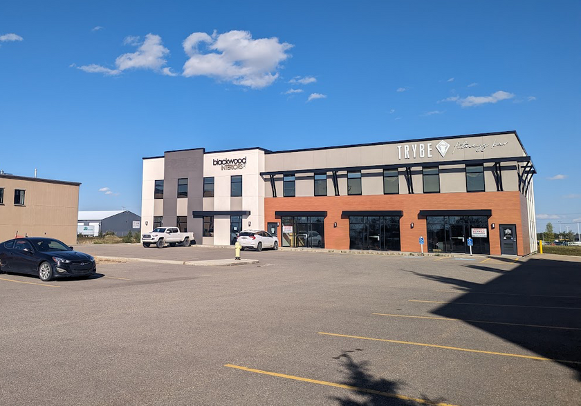 Primary Photo Of 29 Beju Industrial Dr, Sylvan Lake Office For Lease