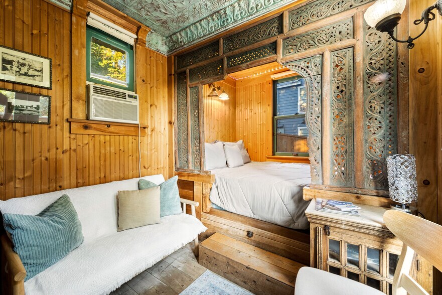 More Photos Of , Julian Unknown For Sale