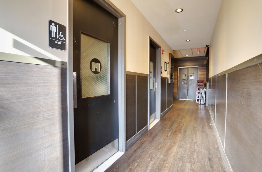 More Photos Of 2658 Highway 516, Old Bridge Restaurant For Sale