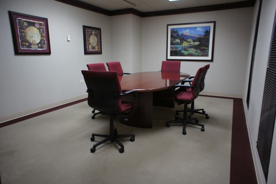 More Photos Of 9101 Pearl St, Thornton Medical For Sale