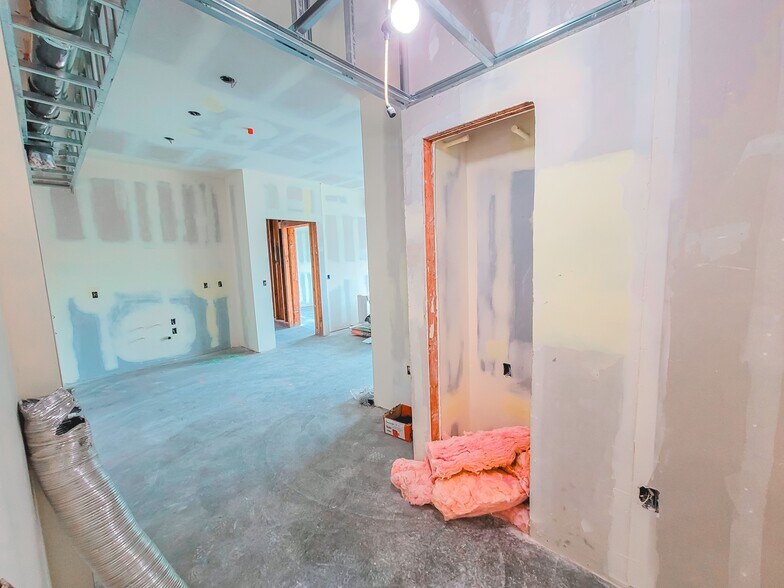 More Photos Of 319 N Westlake Ave, Los Angeles Apartments For Sale