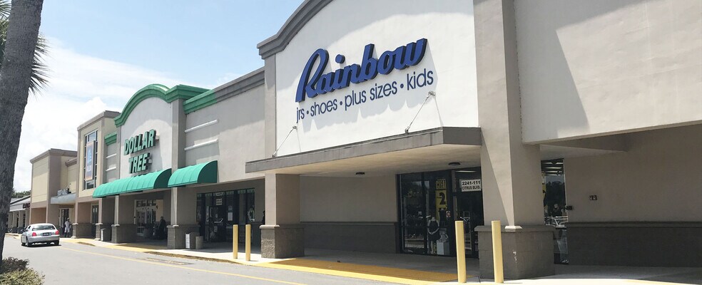 More Photos Of 2219-2259 Citrus Blvd, Leesburg Unknown For Lease