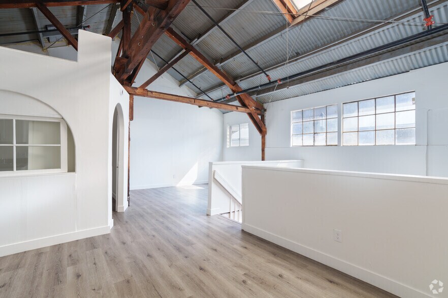 More Photos Of 4401 San Leandro St, Oakland Apartments For Sale