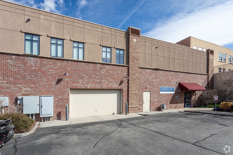 More Photos Of 175 25th St, Ogden Storefront Retail Office For Lease