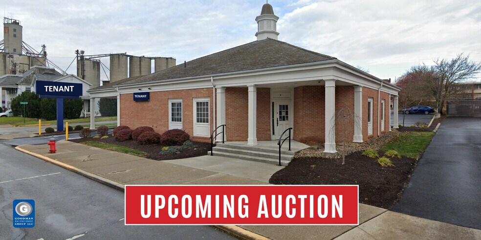 More Photos Of 85 W Main St, Shelby Bank For Lease