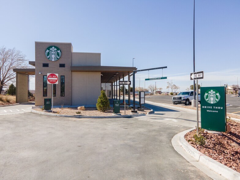 More Photos Of 220 Tramway Blvd SE, Albuquerque General Retail For Sale