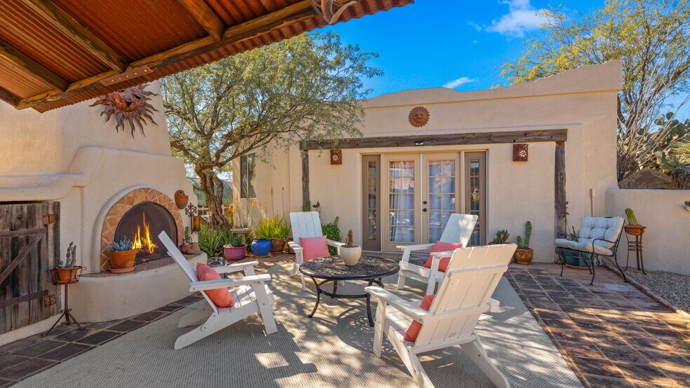 More Photos Of 1935 E Joy Ranch Rd, Phoenix Specialty For Sale