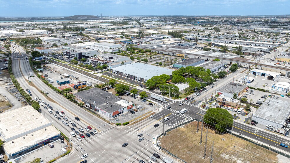 More Photos Of 7265 NW 74th St, Medley Warehouse For Sale